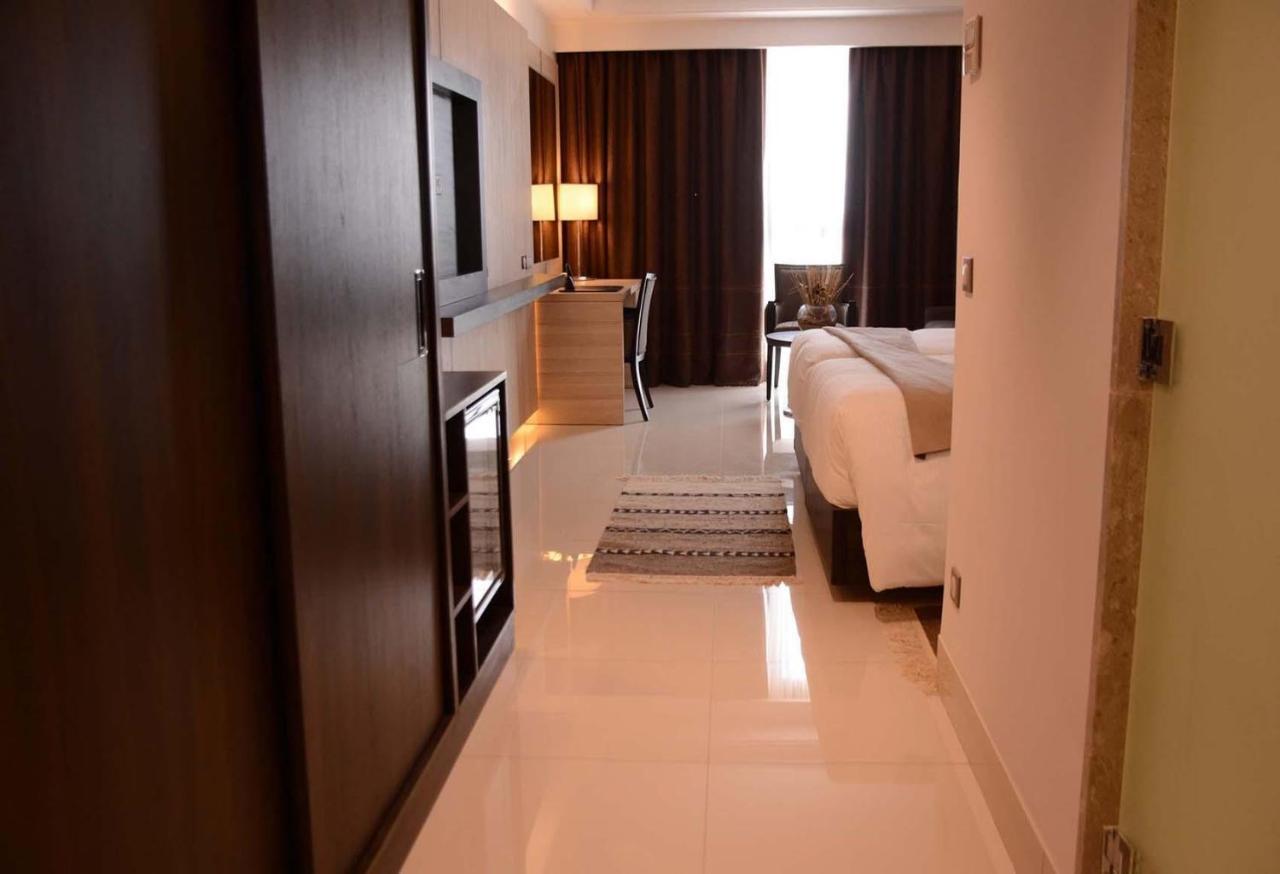 Radisson Hotel Sfax Esterno foto A room at the hotel
