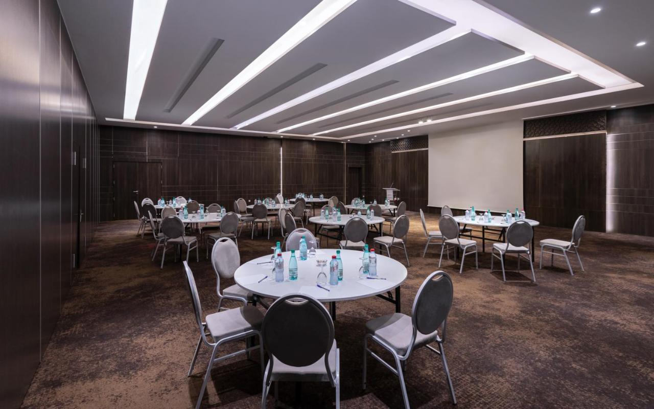 Radisson Hotel Sfax Esterno foto Meeting room